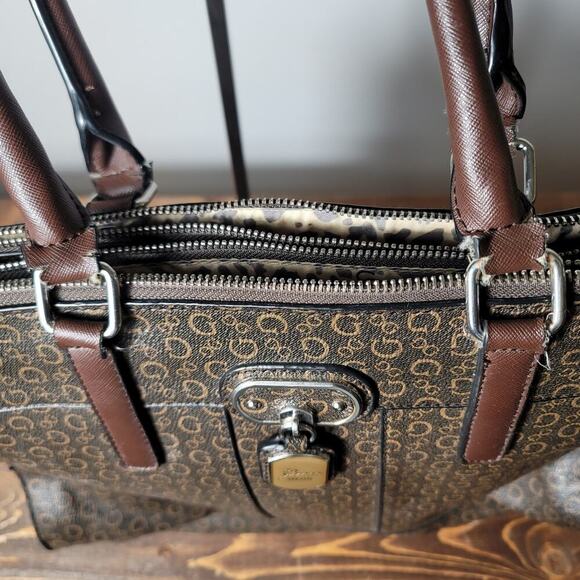 Womens Guess Purse Handbag Brown Shoulder Bag 15x12x5 - Picture 5 of 10